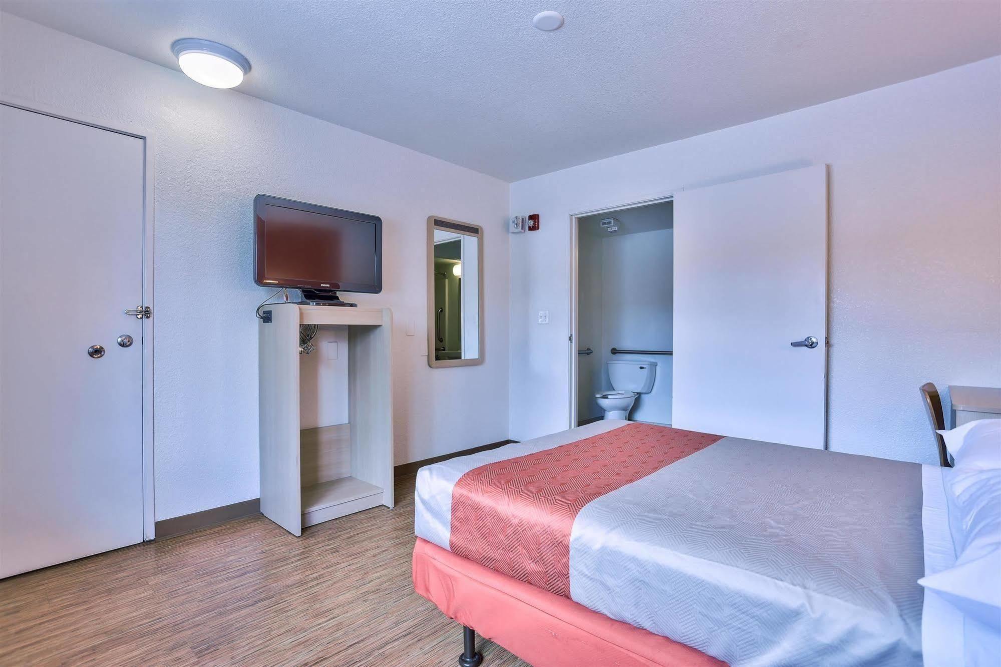 Motel 6-Flagstaff, Az - West - Woodland Village Extérieur photo